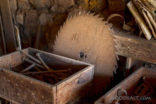 heritage remains An abandoned farm house
