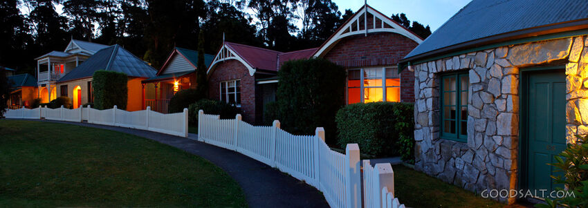 Evening Retreat Cottages