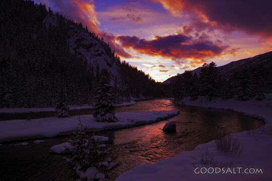 MONTANA. Madison River near Quake, Montana, at sunset in win
