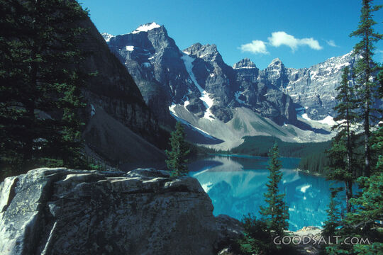 Moraine Lake, Banff National Park, Canada