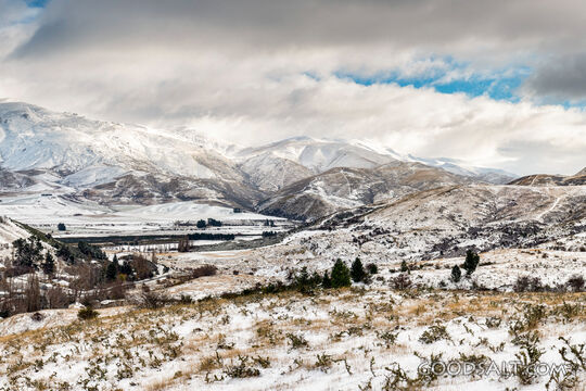 Spectacular alpine country with heavy snow and a variety of features.