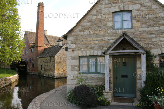 Stone Cottage by Still Waters