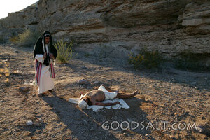 The Good Samaritan Finds the Wounded Man