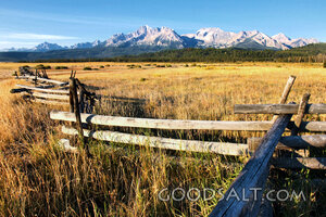 Pasture Beneath the Creator’s Mountains