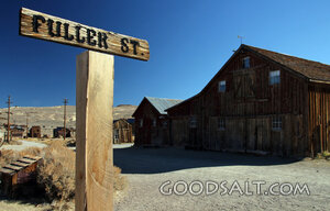 Fuller Street Frontier Sign