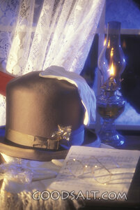 O Come All Ye Faithful by Lamplight