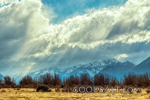 Heavenly Light Over the Mountain Wilderness