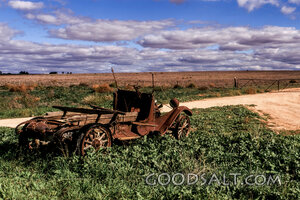 Rusty old 1920s jallopy.