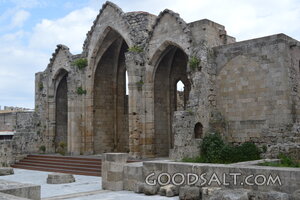 Vaulted Arch - Greece